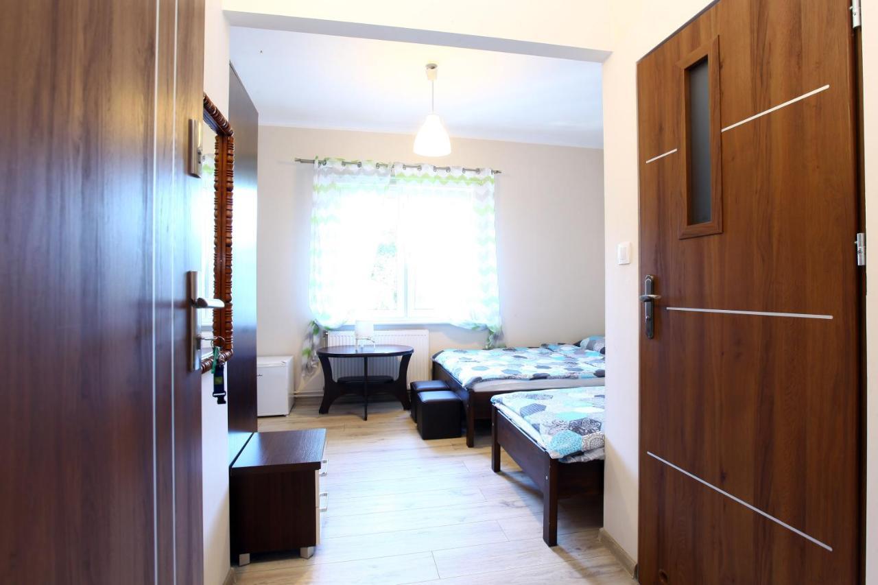 Appartement Pod Kasztanem à Lubin  Extérieur photo