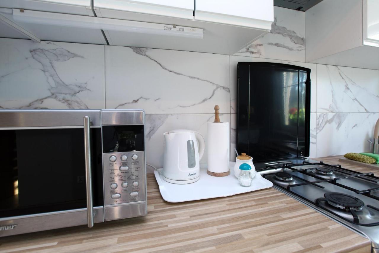 Appartement Pod Kasztanem à Lubin  Extérieur photo