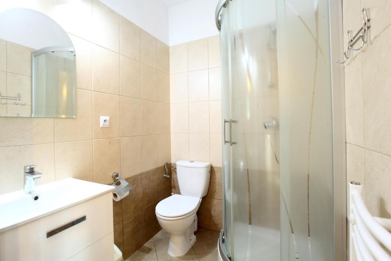 Appartement Pod Kasztanem à Lubin  Extérieur photo